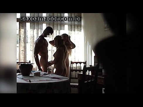 ❤️ सेक्स दोस्तों ने एक विशाल आदमी और उसके साथ एक त्रिगुट को आमंत्रित किया ️❌ गुणवत्ता अश्लील hi.pornmega.ru पर  ❤